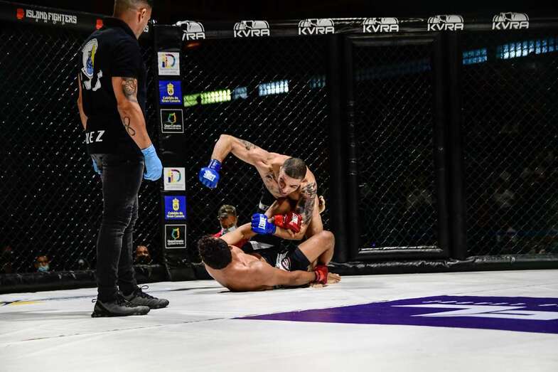 El luchador Juanma Suárez, en un torneo, en una imagen de archivo/TA.